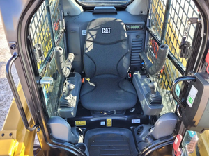 Chargeuse compacte diesel 246D3 2024 Huade avec cylindre hydraulique, palier moteur, pompe, boîte de vitesses, PLC, moteur inclus, haute efficacité - Product Image 4