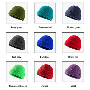 Gorro de Invierno Personalizado de Fabricante, Color Naranja, Unisex, Cálido, con Gorros Extraíbles, Impresión Puff, Común, Suave y Cálido - Product Image 3