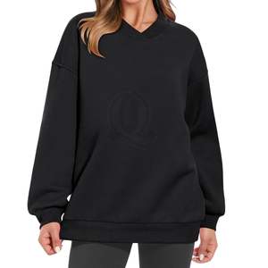 Sudadera Negra Extra Grande con Cuello en V para Mujer, Felpa Gruesa, Hombros Caídos, Fabricante de Ropa Urbana Personalizada - Product Image 6
