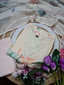 Diseñador Summer Salwar Kameez con estampado floral multicolor, Ombre Dupatta y detalles de encaje | Conjunto de traje de ropa informal étnica - Product Image 6