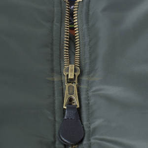 Blouson d'aviateur imperméable en nylon et polyester vendu en gros Blouson d'aviateur nouveau design avec logo personnalisé Blousons d'aviateur pour hommes - Product Image 4