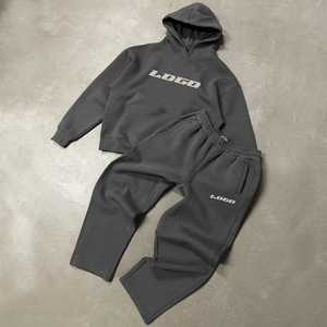 Conjunto de Sudadera con Capucha y Pantalones Deportivos Gruesos Personalizados OEM, Traje Deportivo Holgado, Conjunto para Correr, Chándal Gris Extra Grande para Hombre, Ropa Deportiva Urbana - Product Image 1