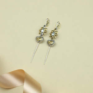 Anokhi Fusion Kundan ต่างหูแบบย้อนยุคต่างหูเพชรเพทายปักหมุดสำหรับงานแต่งงานงานปาร์ตี้เครื่องประดับทองเหลือง - Product Image 3