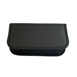 Kit de Pinzas para Extensiones de Cabello de Acero Inoxidable de Alta Calidad con Logotipo Personalizado y Diseño Reutilizable - Product Image 4