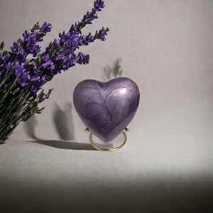 Hermosas Urnas de Cremación Azul Océano con Acabado Azul Sereno de Aluminio, Urna con Palomas Voladoras - Product Image 5