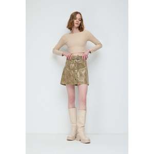 Top Corto Básico sin Espalda - Product Image 3