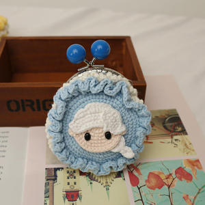 Sac à bandoulière mini exquis fait main au crochet, motif dessin animé, porte-monnaie en fil tricoté avec fermoir, en coton, à ouverture facile, Acki - Product Image 6