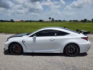 Lexus RC F Track Edition 2020 USADO con Volante a la Izquierda/Derecha - Product Image 4
