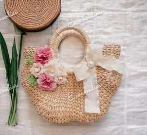 Bolso clásico de jacinto de agua de ratán hecho a mano, venta al por mayor, bolso de playa de paja, bolso de mano de jacinto de agua de paja, bolso de moda para mujer - Product Image 3