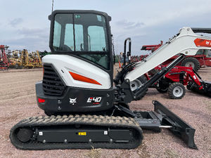 2024 para miniexcavadora sobre orugas E40 con bomba de motor de alta eficiencia y potencia - Product Image 5