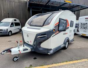 Caravane légère de luxe 2018 BaseCamp Plus 2 places avec équipement - Product Image 1