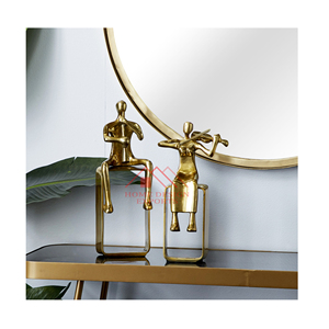 Sculpture de table de figure humaine pour le salon Best-seller 2025 Best-seller - Product Image 1