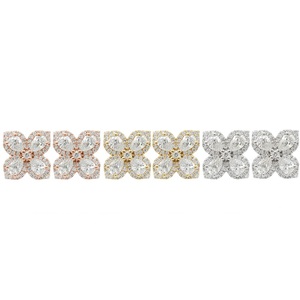China Manufacturer Trendy Latest Design High Quality 18K White Gold Diamond Brilliant Cut Flower Shape Stud Earrings Wedding - Product Image 4