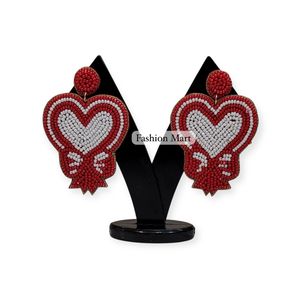 ต่างหูรูปหัวใจวาเลนไทน์ประดับลูกปัดสีแดงและสีขาว ต่างหูประดับลูกปัดเม็ดเล็ก - Product Image 5