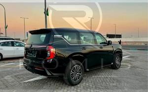 Nissan Patrol 2026 SUV Nero 8 Posti Fari a LED Trasmissione Automatica Pneumatici R20 - Product Image 6