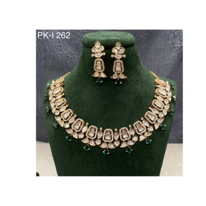 Ensemble de bijoux Kundan en laiton pour femmes avec collier de diamants américains Boucles d'oreilles pour mariages Anniversaires Fêtes Fiançailles - Product Image 1