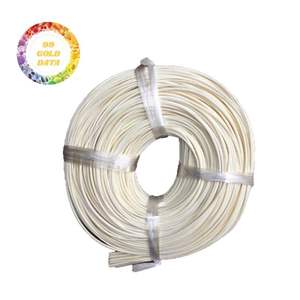 Palos de núcleo de ratán de alta calidad para manualidades, ideales para muebles, cestas y proyectos de decoración del hogar con una fuerza superior - Product Image 1