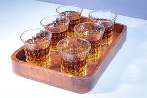 Plateau de service rectangulaire décoratif en bois de pin - Product Image 4