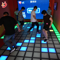 Projecteur de sol LED interactif avec grille de détection de mouvement pour machine de jeu Super Cube Pixel immersive pour sports en intérieur