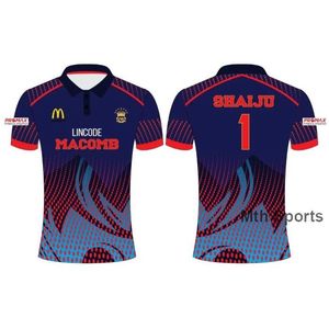 เสื้อเจอร์ซีย์ผู้ชายผ้ายืดพิมพ์ลายพัฟฟ์ มีสินค้าในสต็อก รับผลิตตามแบบ OEM/ODM สำหรับฤดูร้อน - Product Image 1