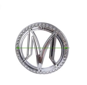 Accesorio original Kymco ~ Cubierta Izquierda a rayas, para muchos 50/100/110 , OEM NO. G86232-LKC7-710-T01 - Product Image 1