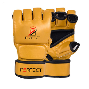 Gants demi-doigts avec logo personnalisé de haute qualité pour adultes, entraînement de boxe MMA, cuir de qualité à l'exportation garanti pour les scènes en plein air - Product Image 2