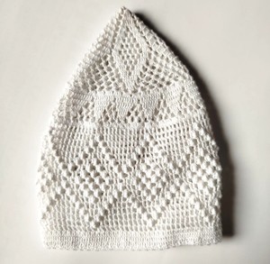 Nouveaux chapeaux musulmans Kufi Tupi de haute qualité pour hommes casquettes de prière chapeaux islamiques musulman Kufi couleur unie maille entrejambe du Bangladesh - Product Image 1