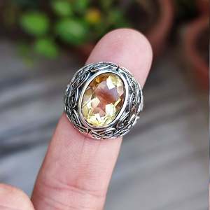 Bague pour homme en argent sterling 925 faite à la main, style bohème, finition polie, pierre précieuse citrine jaune naturelle, taille ovale 10x14mm, cadeau pour lui - Product Image 5