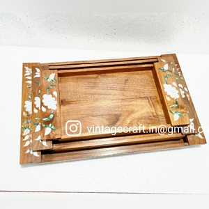 Bandeja de Servicio de Alta Calidad con Incrustaciones de Madreperla, Pulida a Mano, Ecológica, con Diseño Animal, Regalo Tradicional de Ramadán, Estilo Golfo - Product Image 1