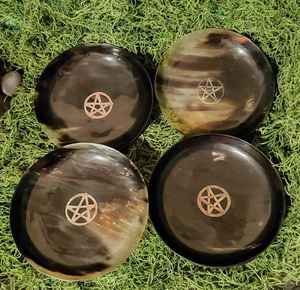 Assiette/Bol en corne naturelle de buffle/vache - Vaisselle de camping écologique peinte à la main, taille personnalisée - Product Image 5