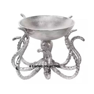 Support design en forme de palmier plaqué or avec bol en métal argenté brillant Bol traditionnel sur pied parfait pour les fêtes et les événements - Product Image 6