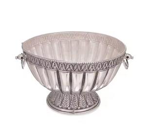 Cuencos de servir de metal de diseño en color plata antigua real, ofrecen una excelente resistencia a los impactos diarios en la cocina. - Product Image 2