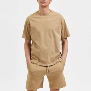 Nouvel Arrivage 2025 – Ensemble de Jogging Décontracté 2 Pièces pour Homme en Coton Lourd 220 g/m² Respirant – T-shirt et Short – Tenue d'Été Urbaine - Product Image 1