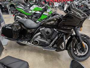 Motocicleta Cruiser de Turismo de Larga Distancia 2026 de 1700cc con Maletas Rígidas - Product Image 3