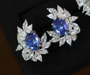 Pendiente de hoja delicada de moda única 925 circón de plata esterlina joyería de moda de lujo para regalo Unisex - Product Image 2