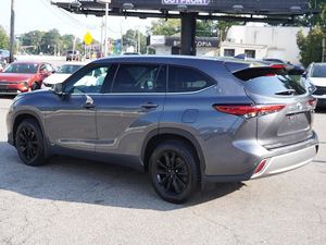 Faible kilométrage 2024 Toyota Highlander hybride Platinum AWD utilisé avec siège en cuir Démarrage à distance Bluetooth Sièges de troisième rangée Toit ouvrant - Product Image 3