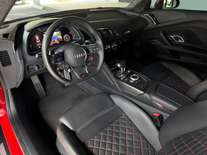 ข้อเสนอสุดคุ้มสำหรับรถ 2023 R8 V10 Performance Coupe RWD, เครื่องยนต์ V10 602 แรงม้า, สีเขียว Java - Product Image 4