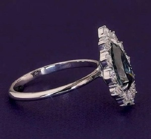 Nouvelle poire coupe bleu laboratoire cultivé diamant bague de fiançailles 18K or blanc femmes bague en gros luxe personnalité bijoux - Product Image 2