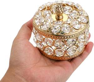 Organizador de joyas de vidrio y metal redondo de primera calidad con detalles de cristal para tiendas de regalos de lujo y minoristas de decoración del hogar - Product Image 6