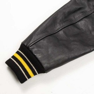 Veste universitaire de haute qualité pour homme, vêtement d'hiver avec corps en laine et manches en cuir véritable, design élégant et stylé - Product Image 4