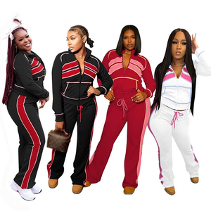 Conjuntos de mujer tejidos de corte regular con LICRA y poliéster - Product Image 1