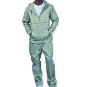 ชุดวอร์มกันลมฤดูหนาวแบบยูนิเซ็กซ์คุณภาพสูง ตัดเย็บตามสั่ง ทรงหลวม ระบายอากาศได้ดี ผ้าฟลีซ สปอร์ต รุ่น 2026 - Product Image 1