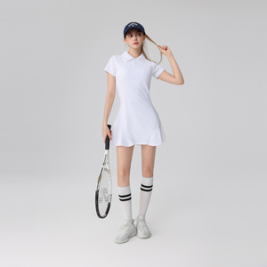 Robe de tennis pour femmes Jupe de tennis personnalisée Ensembles de fitness à col polo et balle de cornichon Slim Fit Décontracté de haute qualité - Product Image 5