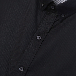 เสื้อเชิ้ตผู้ชายพรีเมียม สีดำ ผ้าฝ้าย แขนยาว คุณภาพส่งออก สำหรับฤดูร้อน สวมใส่สบายๆ แฟชั่นลำลอง - Product Image 3