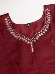 Kurti bordado étnico para mujer con pantalón Salwar de estilo indio Precios a granel para ropa de boda Ropa india y pakistaní - Product Image 2