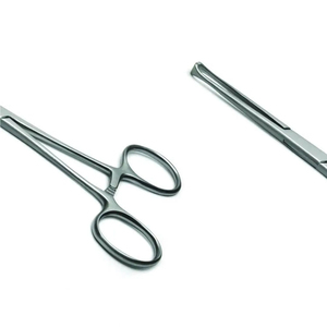 Forceps Atraumatiques 8 Pouces en Acier Inoxydable, Instrument Chirurgical Manuel de Haute Qualité Certifié CE, Utilisation Hospitalière Allis SURGICAL - Product Image 4