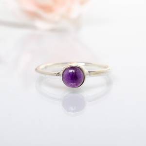 แหวนพลอยอเมทิสต์สีม่วงธรรมชาติทรงกลมเรียบ แหวนเงินแท้ 925 สำหรับงานปาร์ตี้ แหวนแฟชั่นสำหรับผู้หญิง ราคาขายส่ง - Product Image 6