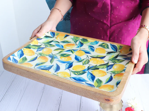 Juego de 4 elegantes posavasos de piedra de mármol natural hechos a mano con forma de estrella y almohadillas en aspecto funcional y elegante - Product Image 4