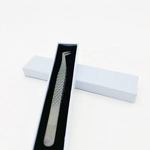 Pinzas de punta de fibra alta con logotipo personalizado, extensión de pestañas, volumen de bota, pinzas de extensión de pestañas negras, cuidado personal sostenible - Product Image 5