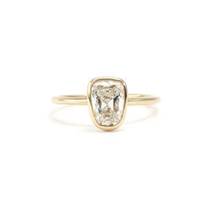 Elegante Anillo con Diamante de Corte Europeo Antiguo de 1 Ct D-F VVS1-VS2, Diamante Cultivado en Laboratorio en Oro Amarillo de 14K/18K para Fiesta de Compromiso - Product Image 1
